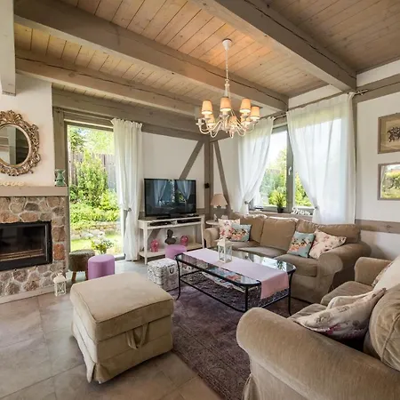 Mela Villa Mikolajki (Mragowo)